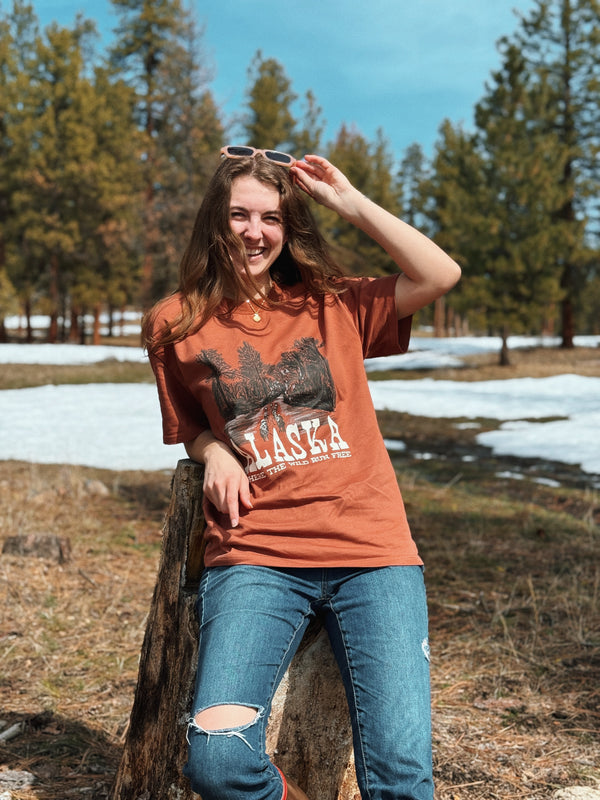 Alaska Wild Men's Heavy Oversized Tee - Where the Wild Runs Free